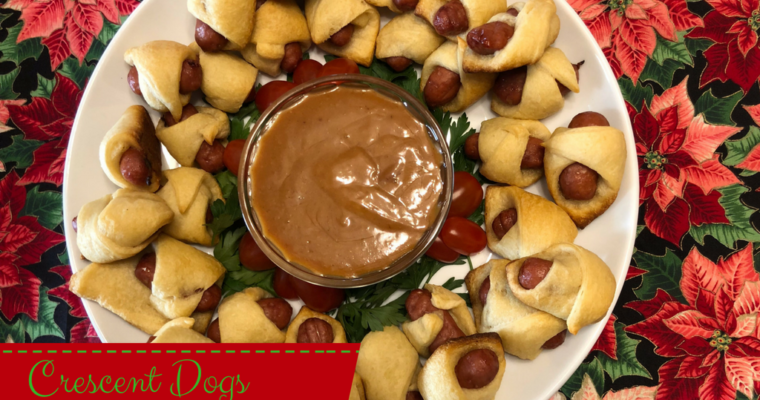 Crescent Dogs Holiday Wreath (with 3 ingredient dipping sauce)